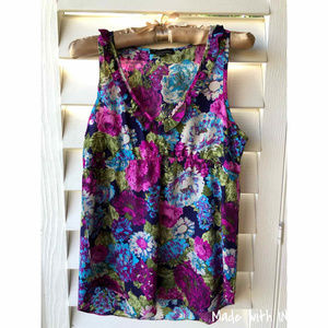 Floral Sleeveless Blouse